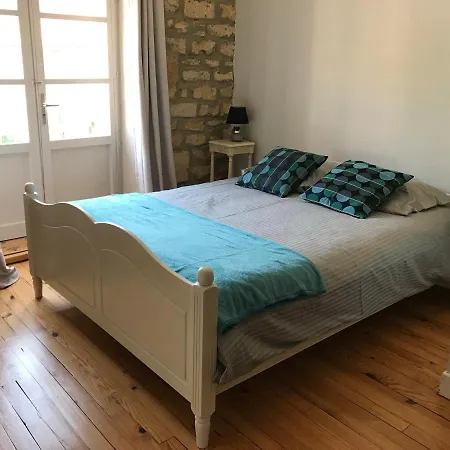 Gites de Jeand'Heurs Lisle-en-Rigault Chambre photo